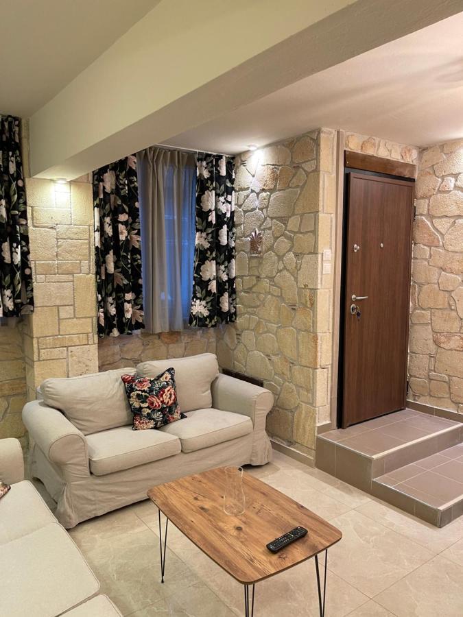 Stone Apartment 2 テッサロニキ エクステリア 写真
